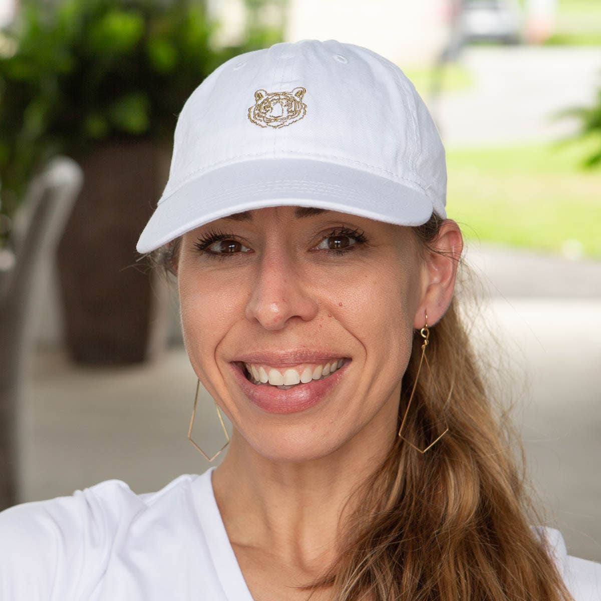 Go Get em Tiger Baseball Hat   White/Gold   One Size